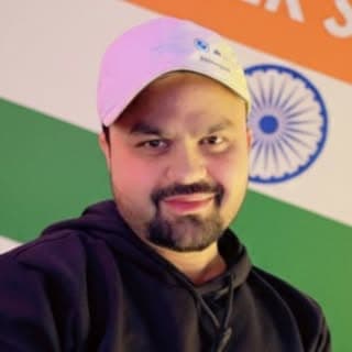 Shad Khan