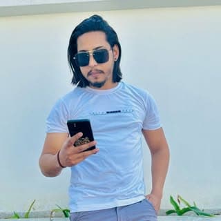 Rahul Salon-2203