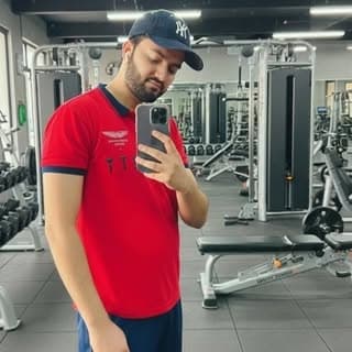 Naseem khan