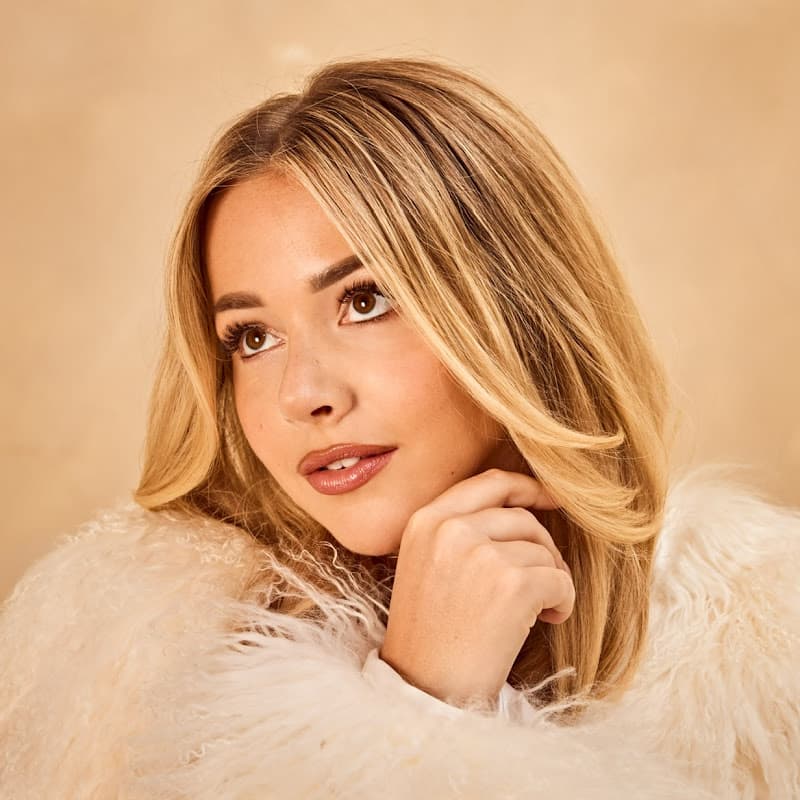 Emma Heesters