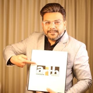 Laukik M Shah Official @Balayage Expert