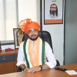 Satyen Kulabkar