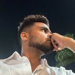 👼🏻 یووی_خان_0.7🔮