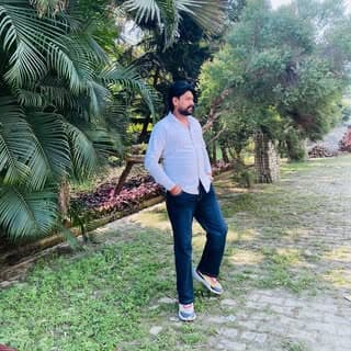 विशाल गुर्जर 🔱