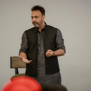 Rahul Kaushl | Astrology Numerology Vastu pandit official