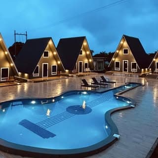 GR8 HILL POOL VILLAS