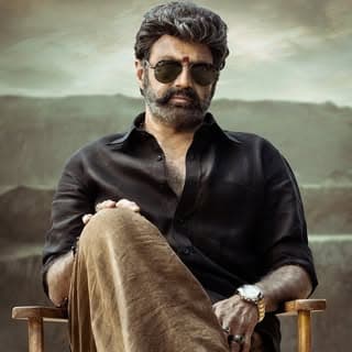 సమాజమే దేవాలయం ప్రజలే దేవుళ్ళు
