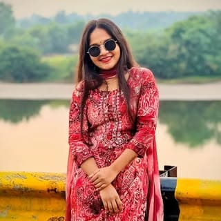 vasava Komal 💜
