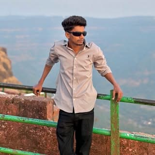 Nayan Savratkr