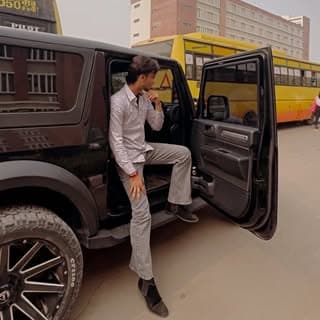 🔱Ashish Lather ▄︻̷̿┻̿═━一