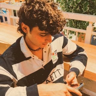 Modassir Nadeem (مدثر نديم)