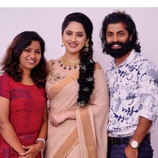 JO BRIDAL FAMILY SALON
