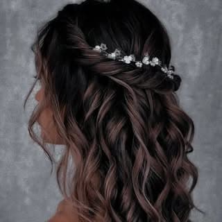 Hairstyles | Makeups