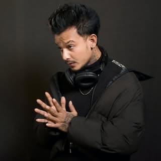 DJ_𝐌𝐉 🚀