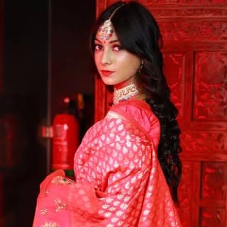 ✨️🦋pakhi 🦋✨️|| expression queen ||