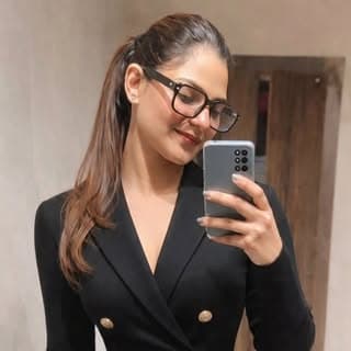 Designer_Priyanshi pathak🧿