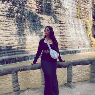 Agnes | Personal Trainer| Yoga + weights