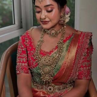 AMELIYA RENTAL JEWELLERY