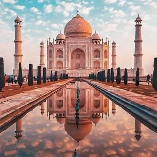 Moon Tours 'N' Travels