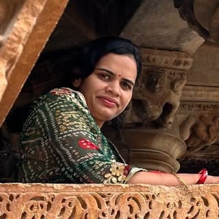 Payal vaishnav