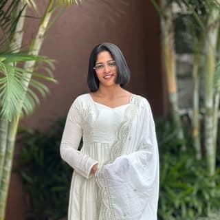 Anusha V