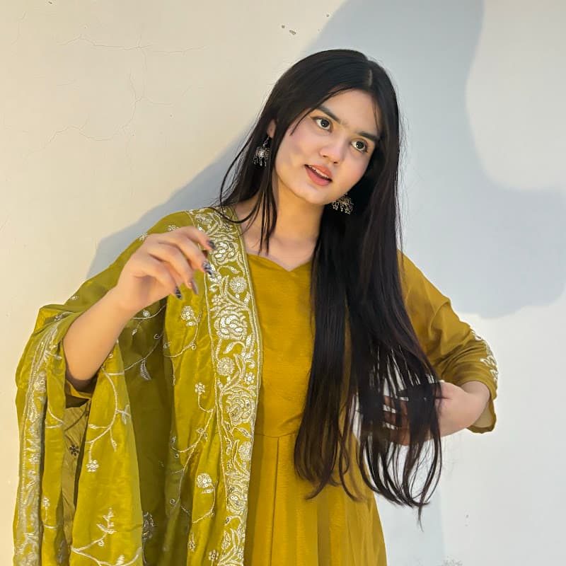 Insha warsi
